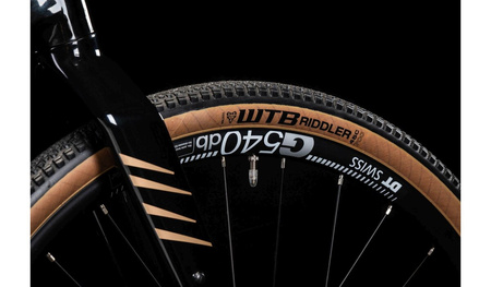 Rower gravel Kross Esker 6.0 2025 czarny