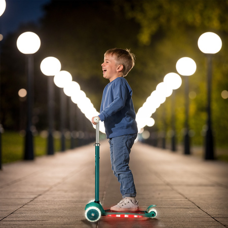 Hulajnoga dziecięca NILS FUN HLB1310 LED zielony