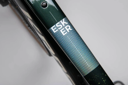 Rower gravel Kross Esker 6.0 ULT.RA 2025 zielony holo