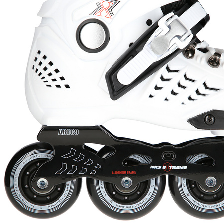 Rolki slalomowe NILS EXTREME NA20001 biały / czarny