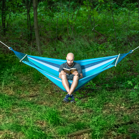 Hamak z drewnianą belka NILS CAMP NC9004 niebieski-ciemnoniebieski